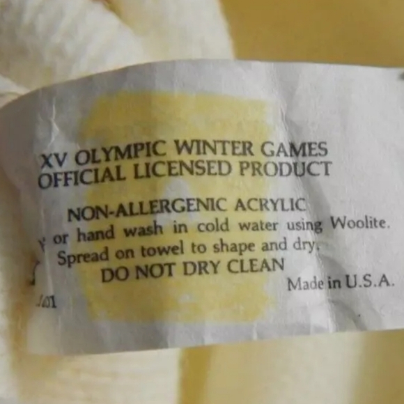 1988 Calgary Olympics Beanie Toque - Picture 2 of 3